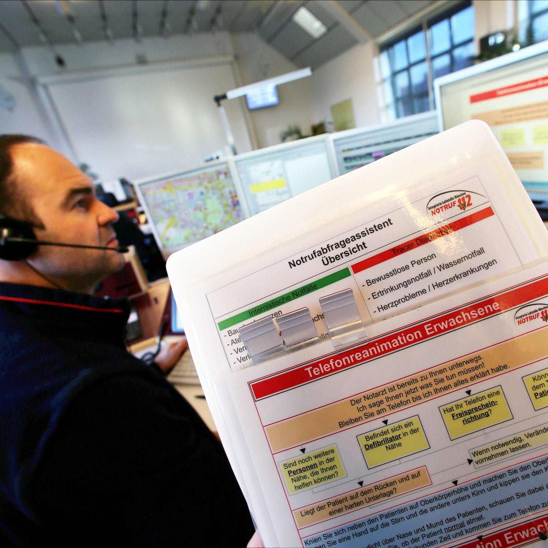 Telefonreanimation: Per Anleitung Leben retten