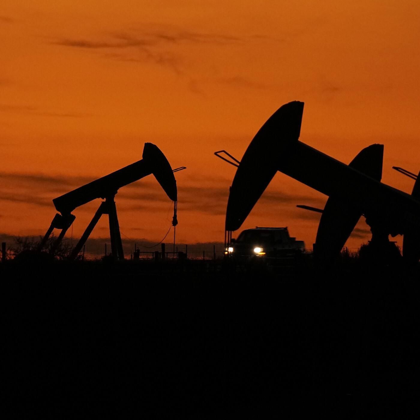 Trump schmeißt die amerikanische Öl-Dominanz weg