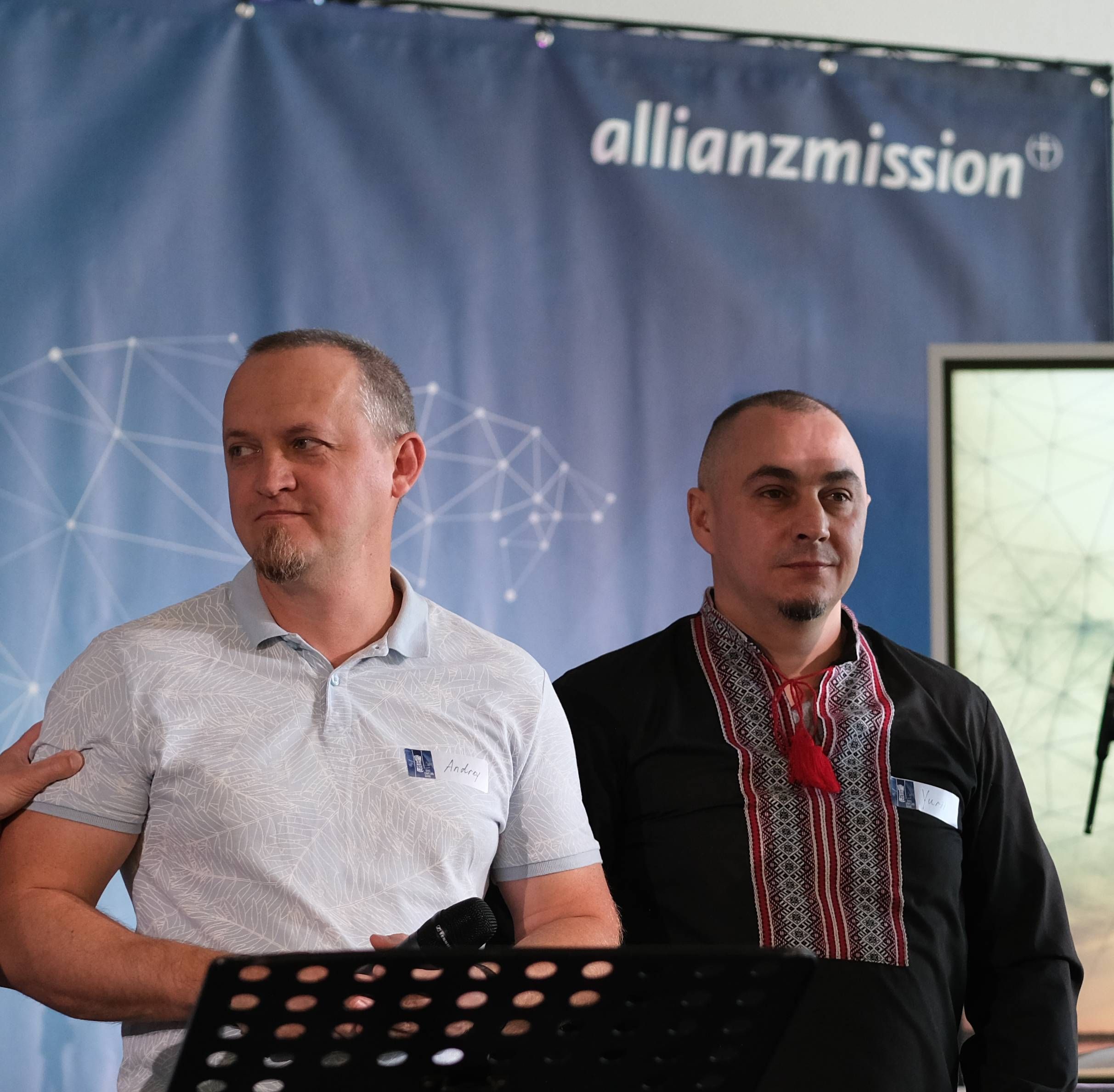 Ukraine Spezial #35: "Einfach mal 5 Minuten weinen" mit den ukrainischen Pastoren Andrej und Juri