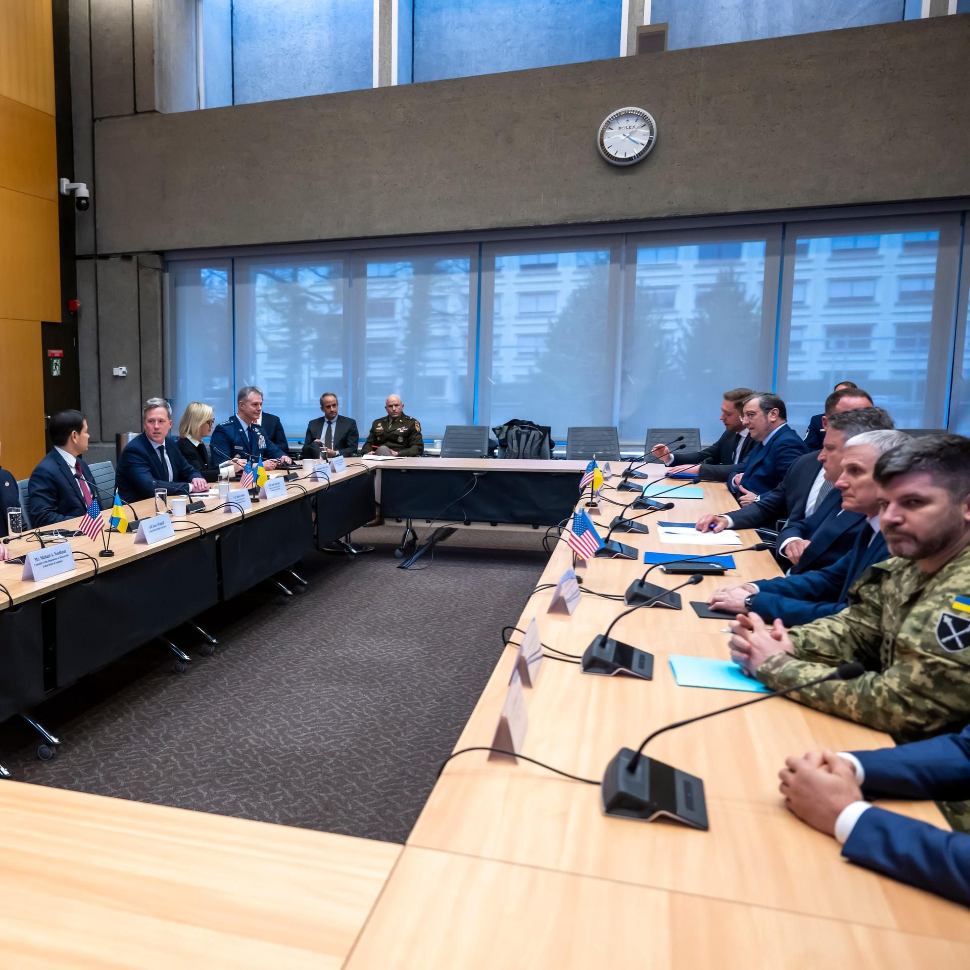 Ukraine-Verhandlungen in Genf - Welchen Hebel hat Europa?