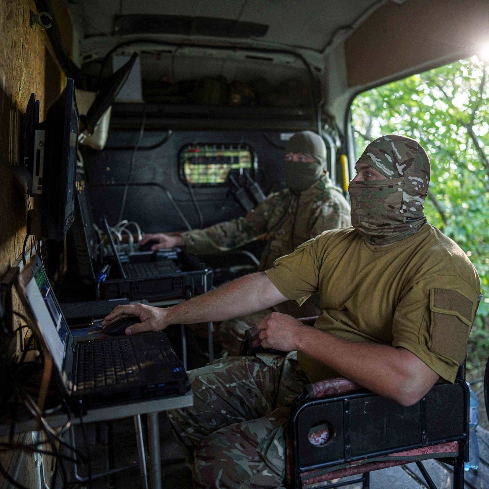Ukrainische Soldaten: Überleben im Drohnenkrieg