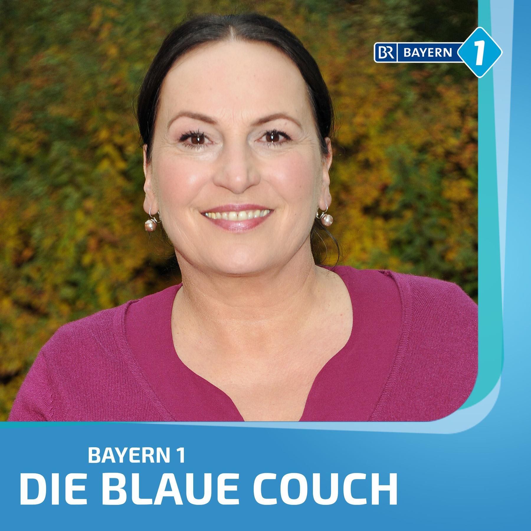 Ursula Maria Burkhart, Schauspielerin, "Ich bin auf dem Land aufgewachsen, da gibt es genug Ratschkattln - die sind wahnsinnig lustig"