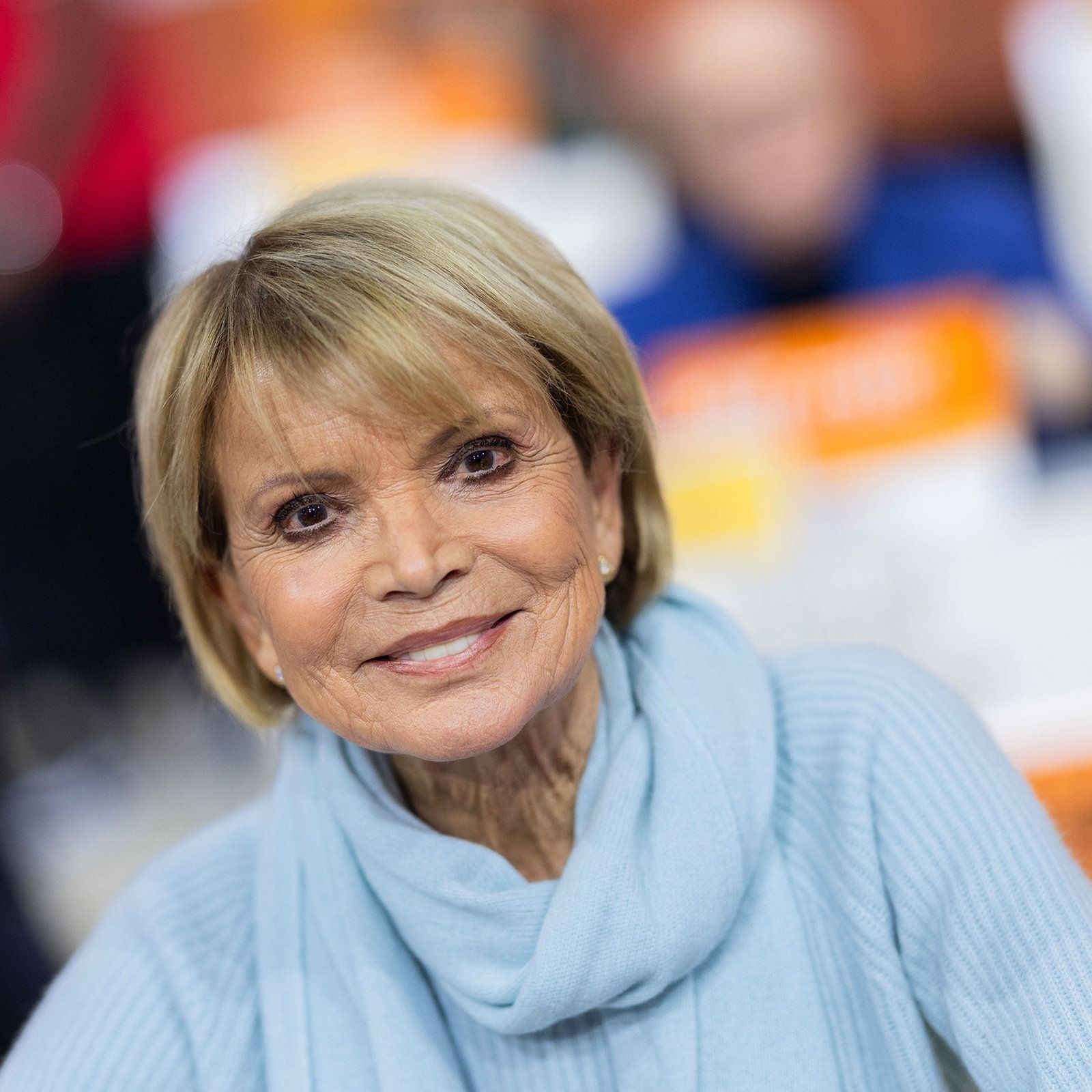Uschi Glas: "Auf der Straße zeigt man mir die Kopf-ab-Geste"