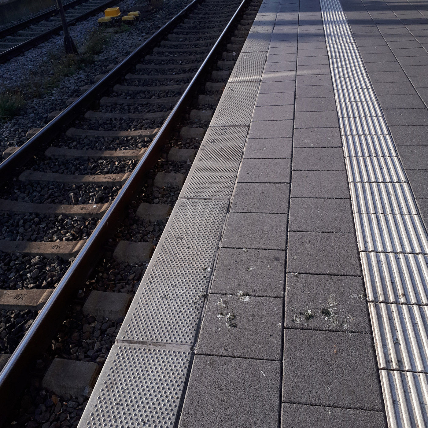 Von Bahnhof zu Bahnhof