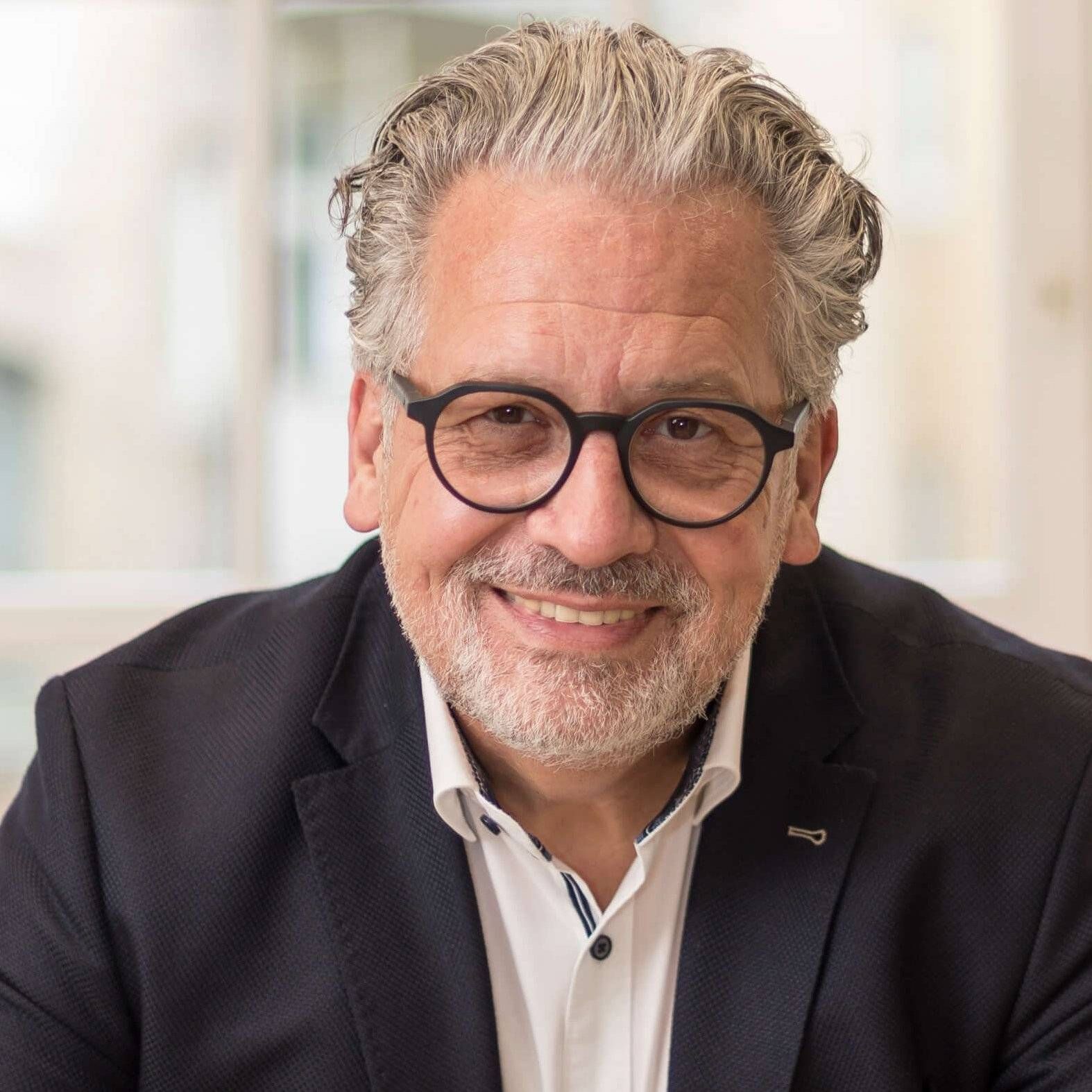 Von der Kanzel in die Medien: Kirche digital denken | Dan Peter