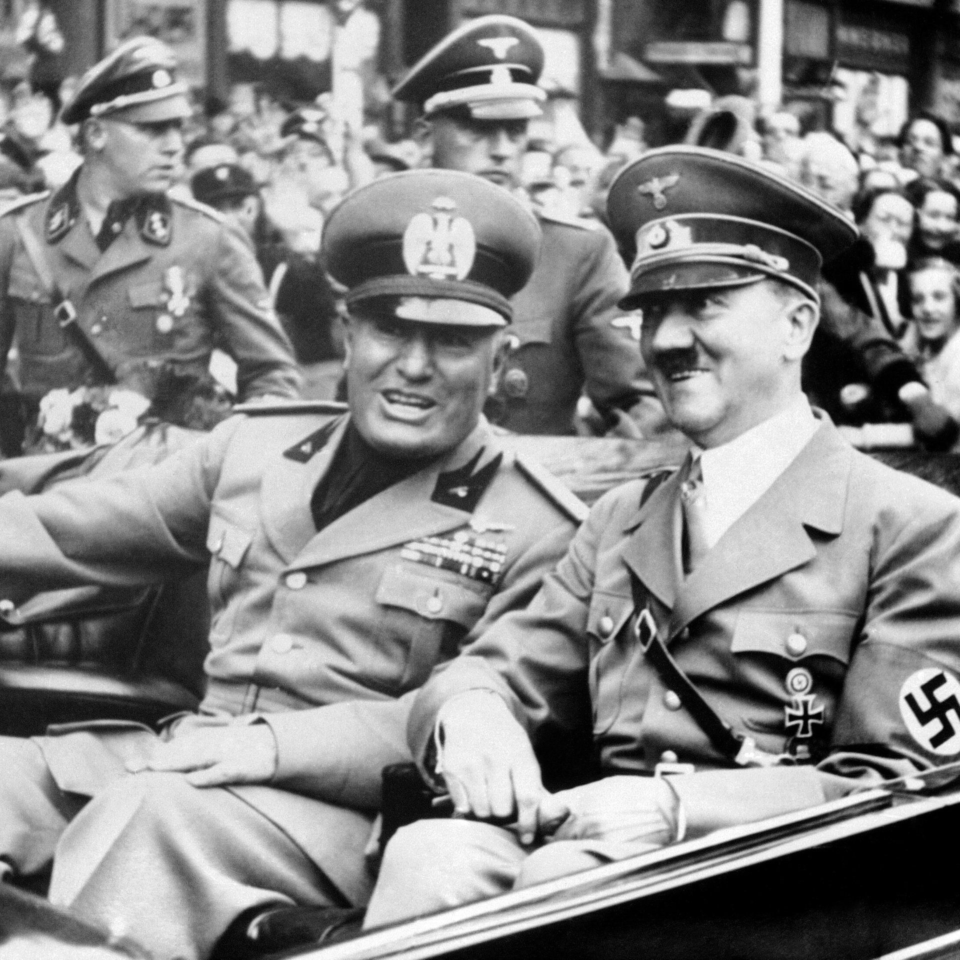 Vor dem Münchener Abkommen – Mussolini trifft Hitler am Bahnhof | 29.9.1938