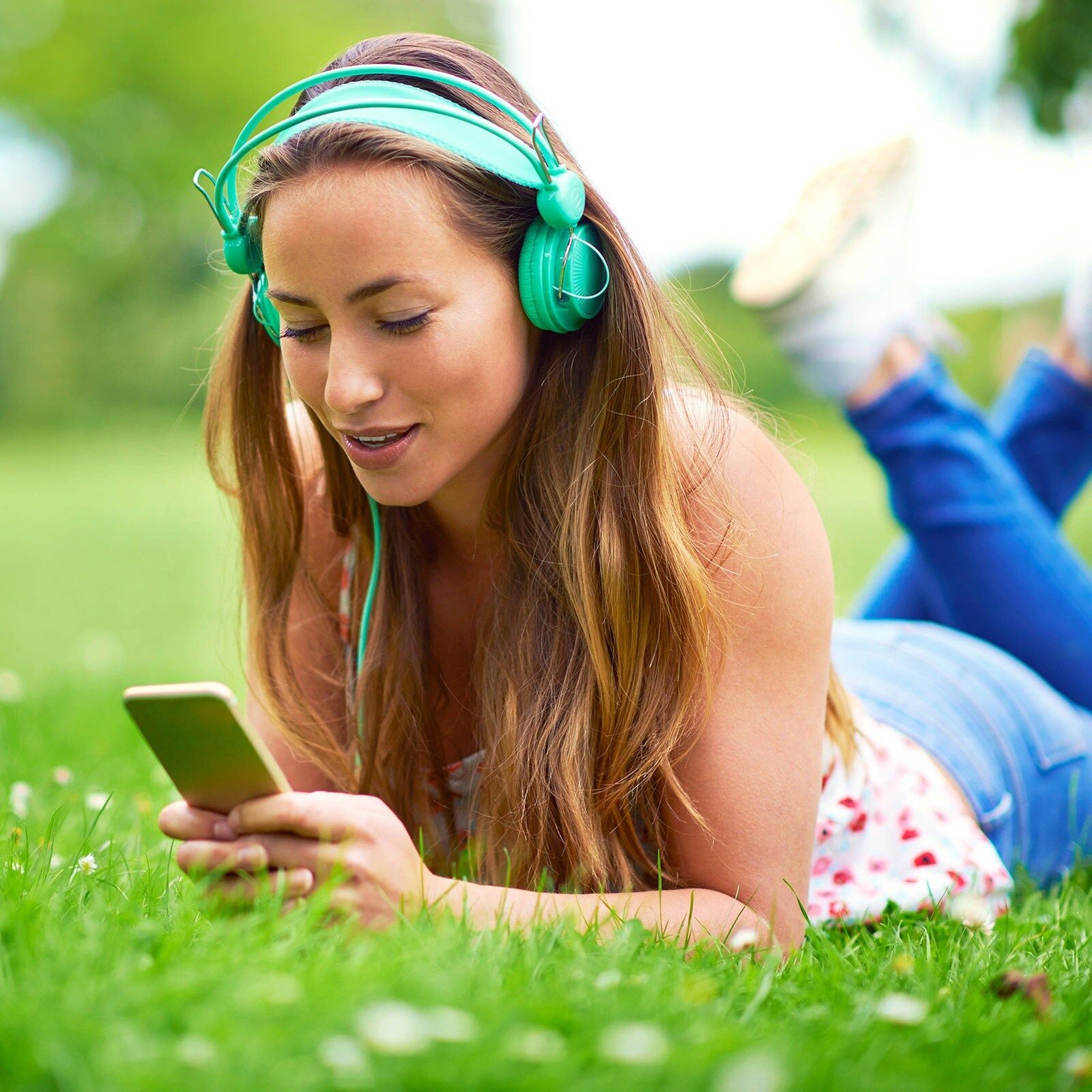 Warum gibt es Weihnachtshits, aber kaum Oster-Pop?