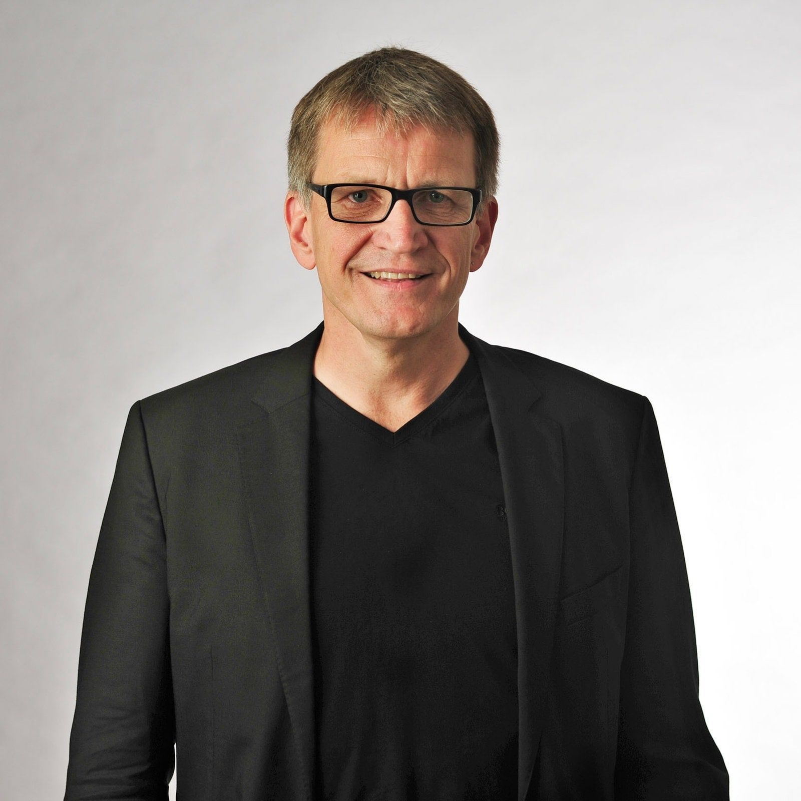 Was ein Arbeitswissenschaftler von Dobrindts Plänen für Asylbewerber hält