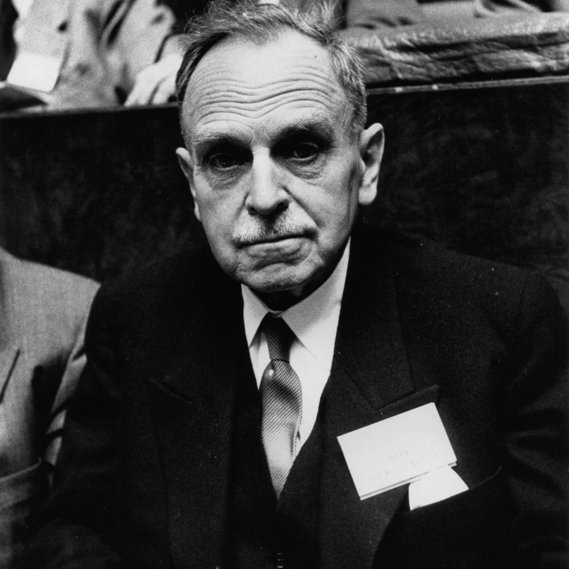 "We don't mind about 100.000 Japs": Otto Hahn irritiert über Reaktion eines Engländers auf Hiroshima | August 1945