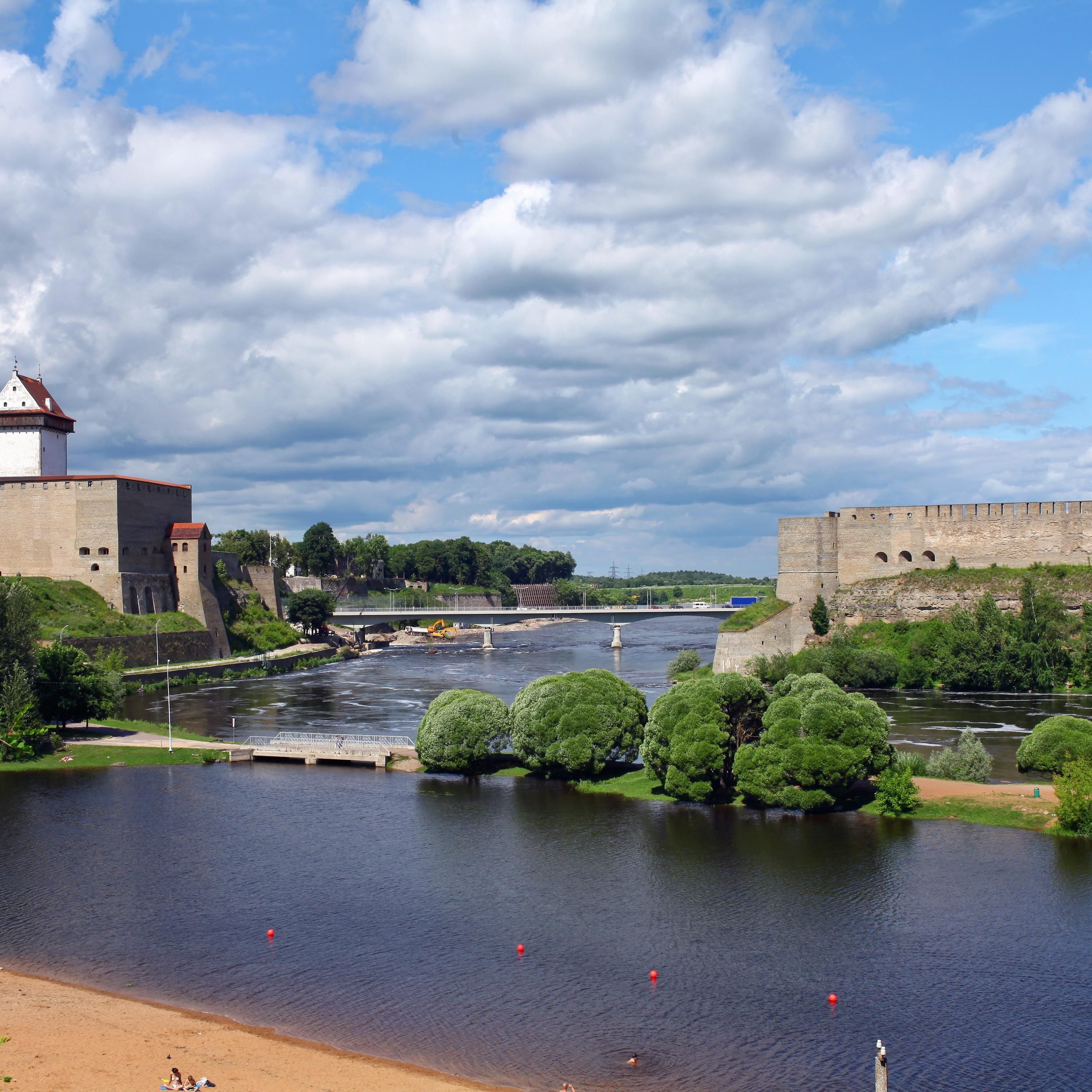 Wegen Putins Drohungen: Wie Estland an der russischen Grenze aufrüstet