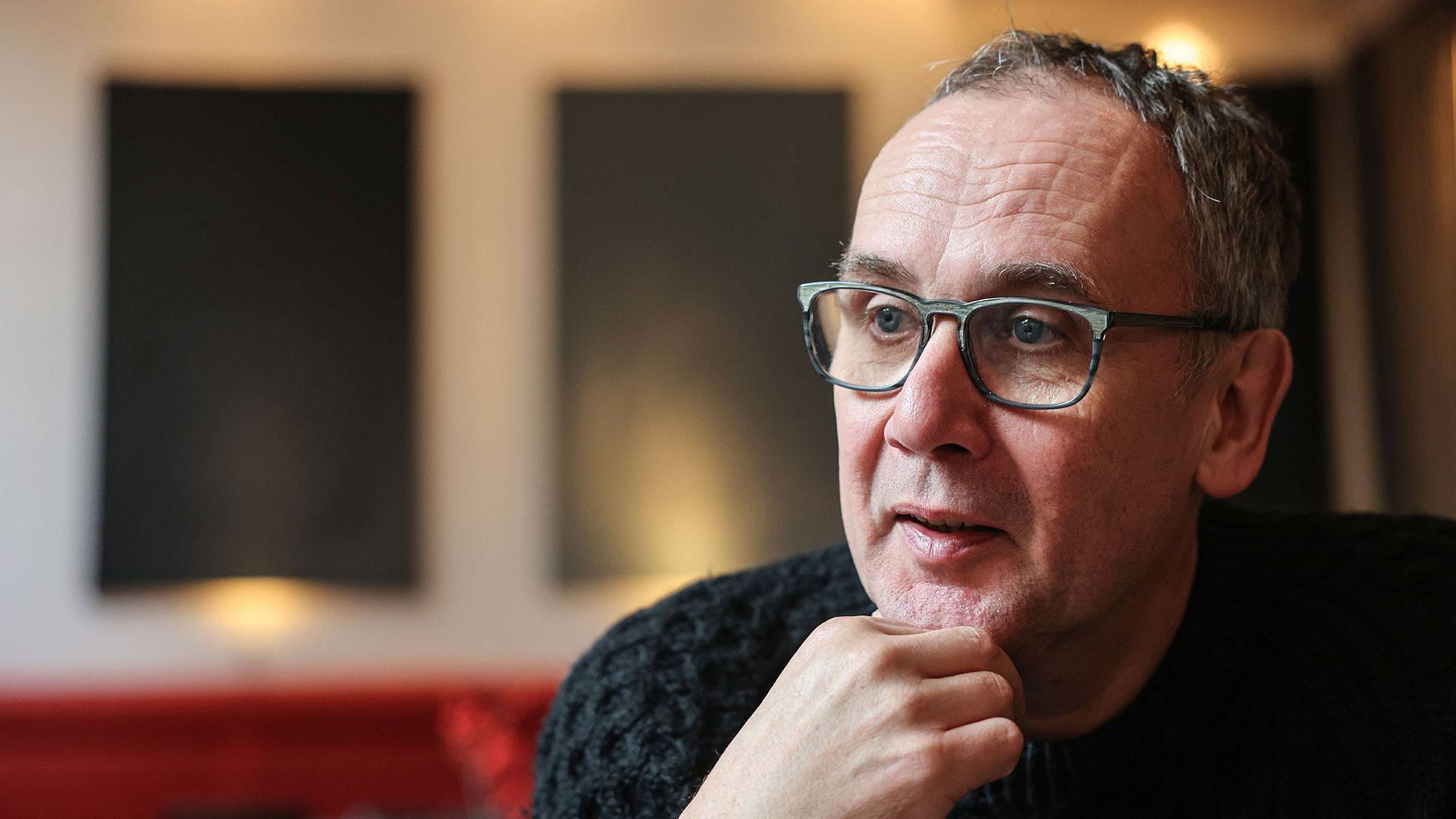 "Wenn ich durch meine Romane Geschichtsinteresse wecke, dann freut mich das sehr" | Volker Kutscher, Babylon Berlin