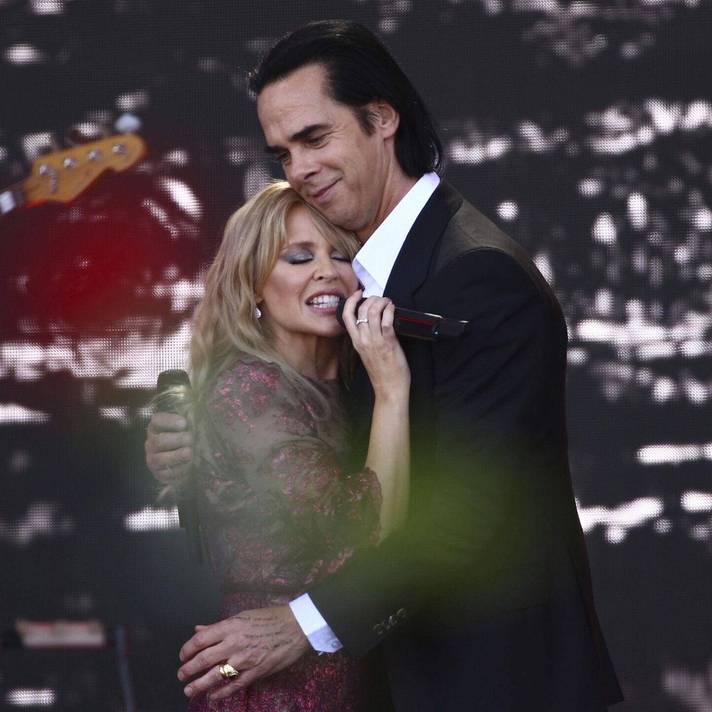 Where The Wild Roses Grow – Nick Cave & The Bad Seeds feat. Kylie Minogue