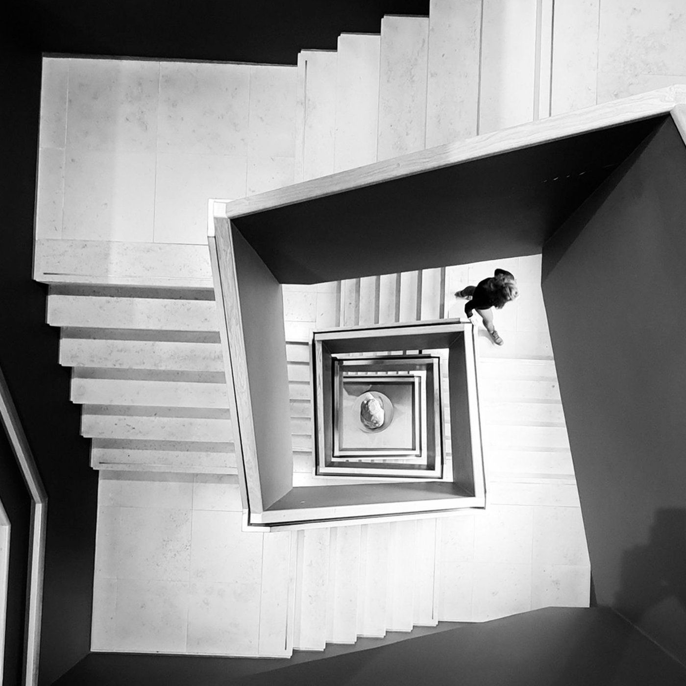 Who Lives There - Tinder-Date wird zum Albtraum