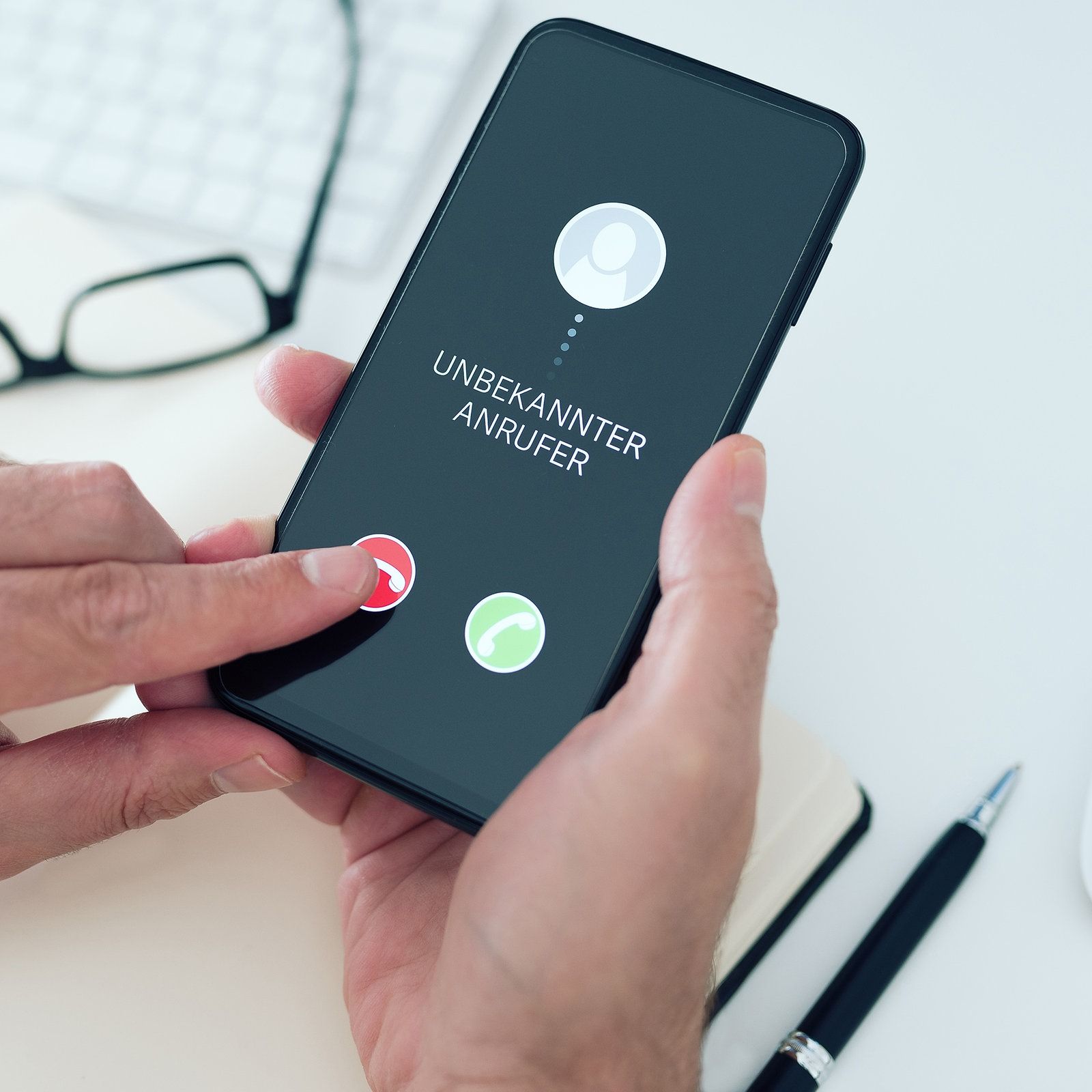 Wie Mobilfunkanbieter Betrugsanrufe stoppen wollen