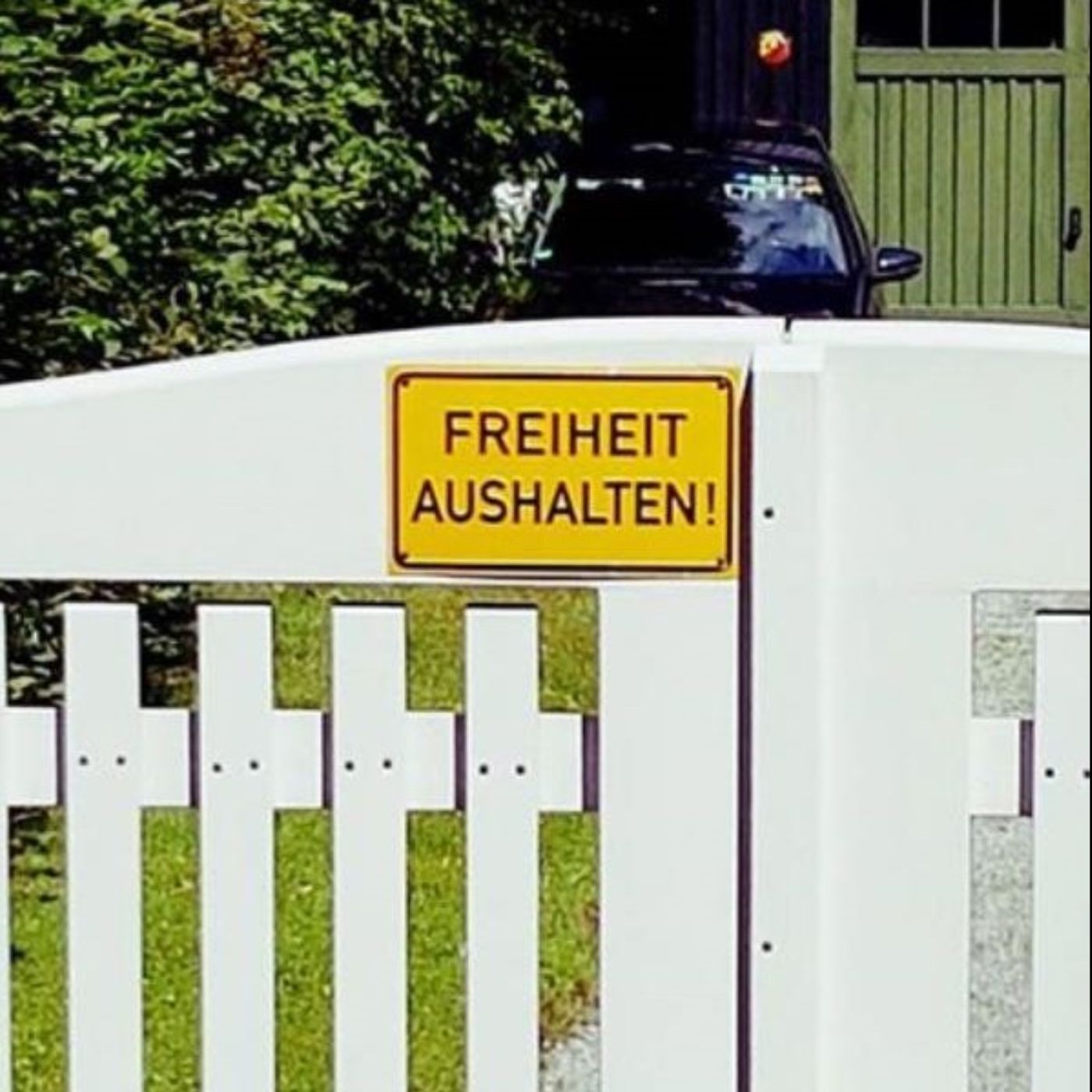 Wir sind ver-antwort-lich