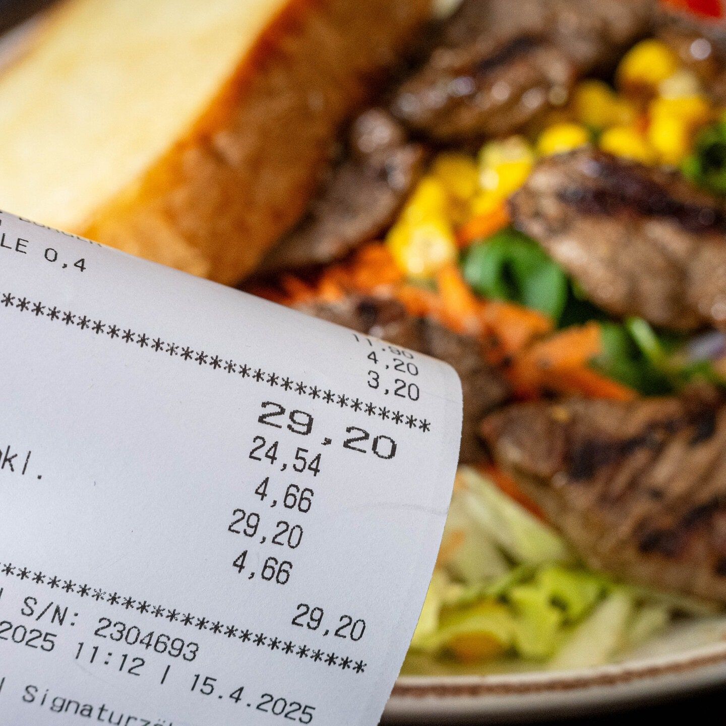 Zahlen bitte, aber günstig