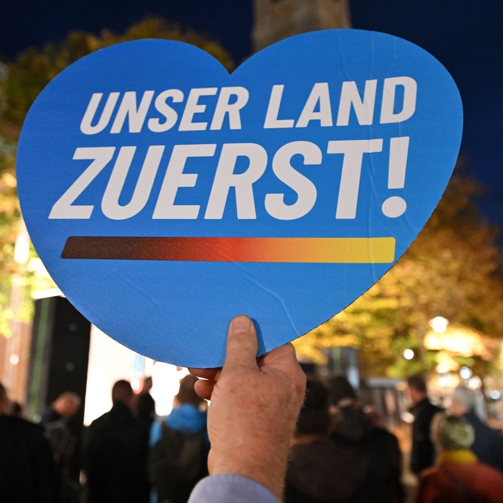 Zehn Jahre AfD in Sachsen - rechts angekommen, um zu bleiben?