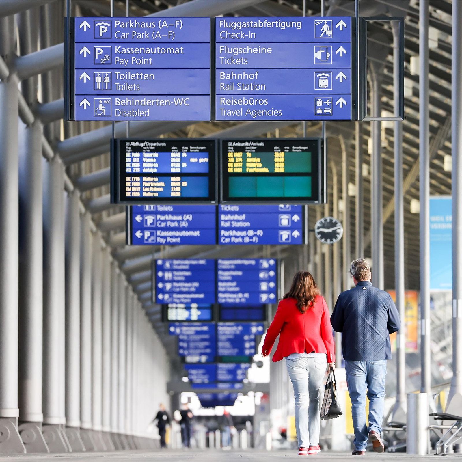 Zug zu spät und Flug verpasst: Was passiert mit den Reisekosten?