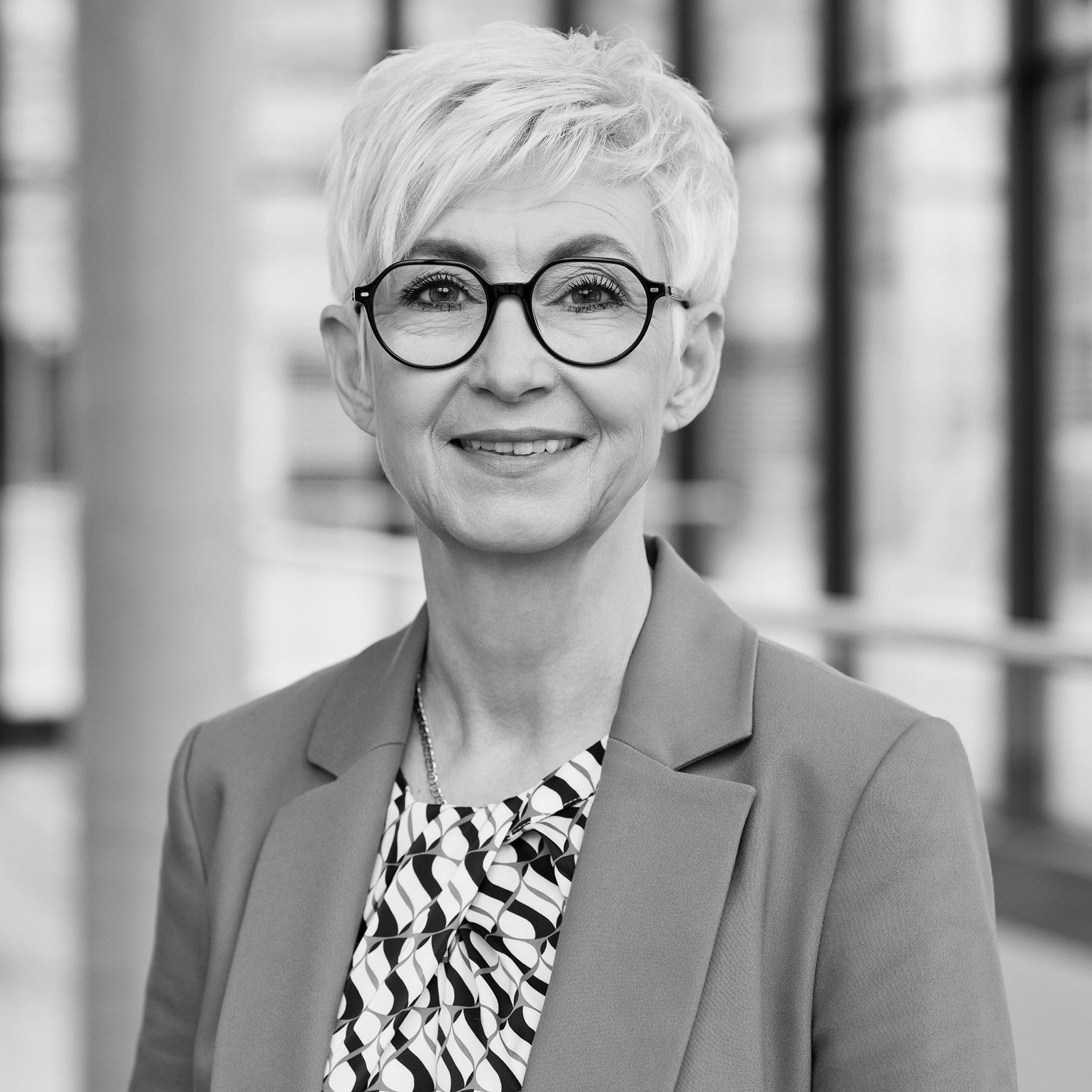 Zv Präsidentin Manuela Härtelt-Dören zu Gast im Friseur Podcast