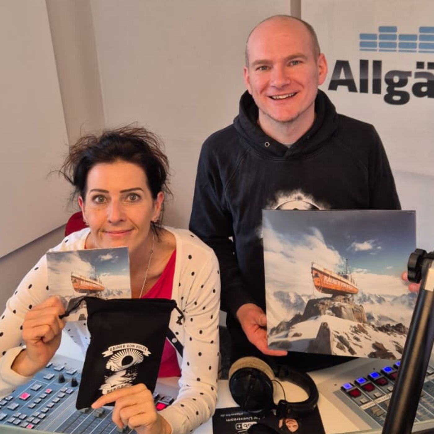 Zwischen Beats, Botschaften und Bergblick - Rainer von Vielen